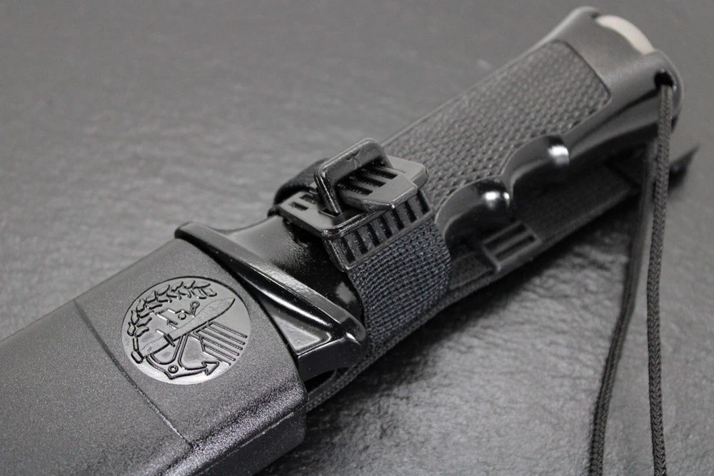 Aitor Commando White