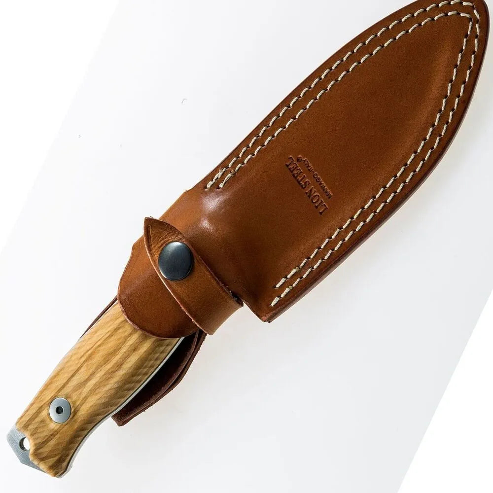 LionSteel M5 - להב קבועה סאטן ידית עץ זית קלועה נרתיק עור M5 UL
