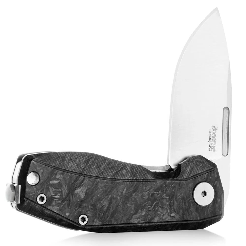 LionSteel NANO - סכין מתקפלת להב MAGNACUT ידית סיבי פחמן NA01 CF
