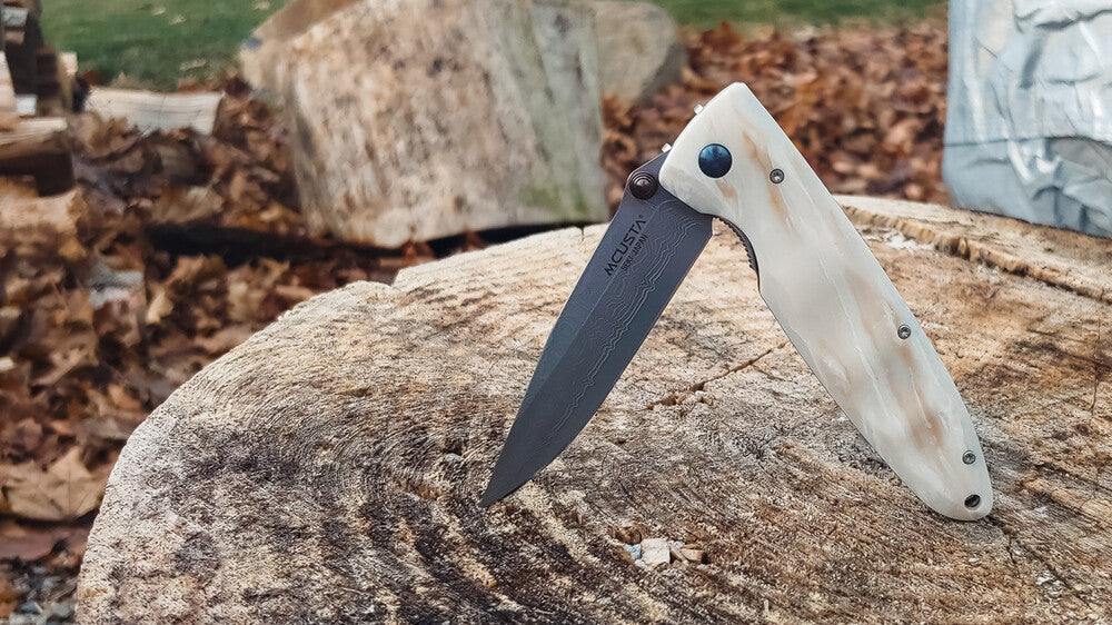 Mcusta MC-19D Classic Wave VG-10 Core Damascus White Corian 11cm Folding Knife